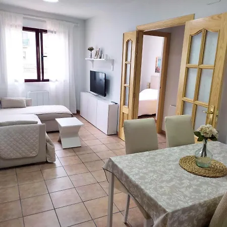 Gredosrentals - Apartamento Castillo La Adrada