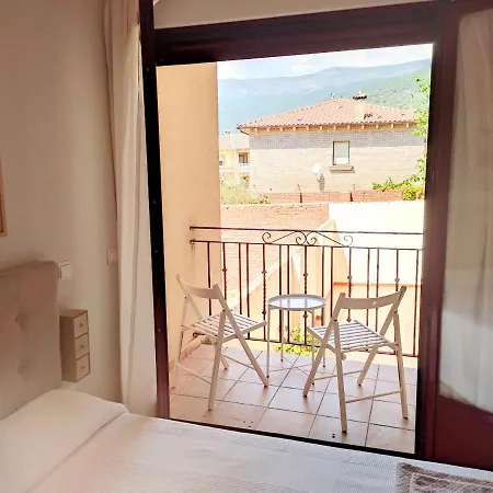 Gredosrentals - Apartamento Castillo * La Adrada